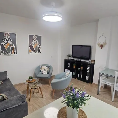 Menina San Agustin Apartamento Córdova